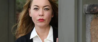 Gravid adelsdam dumpad på öde ö