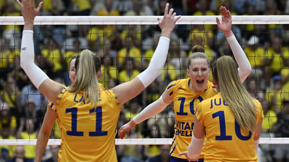 Sverige vann sensationsartat mot Belgien och bokade en plats i Golden Leagues semifinal.