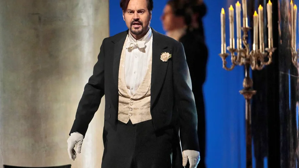 Opera. Peter Mattei i rollen som Eugen Onegin som livesänds på flera biografer i Norrbotten under lördagen.