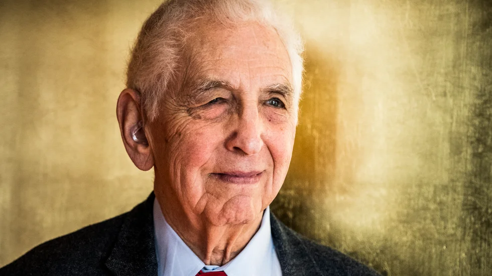 Daniel Ellsberg, mannen bakom Pentagon papers, är död.