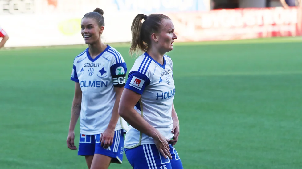 My Cato och Lovisa Gustafsson deppar efter förlusten mot Kif Örebro. 