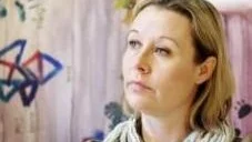 BEKYMRAD. Som ansvarig politiker tvingas man ibland till beslut som går stick i stäv med egna visioner och ideologi. Janica Sörestedt (S), ordförande i kultur- och fritidsnämnden, vet hur tufft det kan vara.