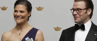 Här kan ni vinka till Victoria och Daniel