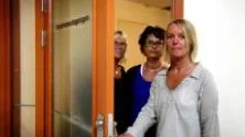 Ungdomsmottagningen. Lena Engström, avdelningschef Charlotte Gyllensten och barnmorskan Annelie Grindefjord arbetar på ungdomsmottagningen i Visby. De har sett en markant ökning av antalet klamydiasmittade den senare tiden.Arikvfoto: Henrik Radhe