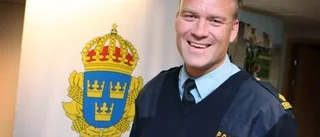 Rikskändis efter polisrapport på rim