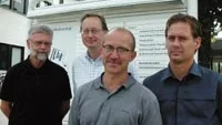 Landstingets politiska ledning vill utveckla närsjukvården i länet. Från vänster socialdemokraterna Gert Wollinger, Ulf Nilsson, Anders Henriksson och vänsterpartisten Jonny Pettersson. Foto: MALIN PERK