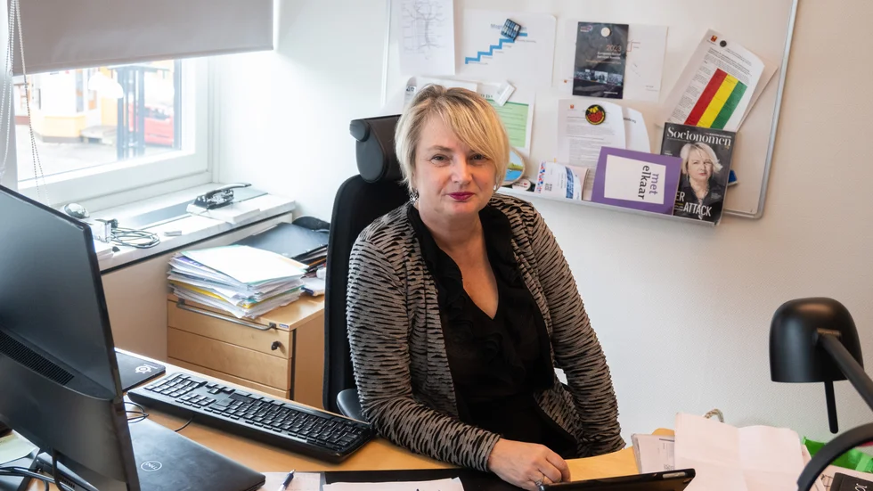 Anna-Lena Andersson, socialchef i Kalix, är bekymrad över den negativa befolkningsutvecklingen.