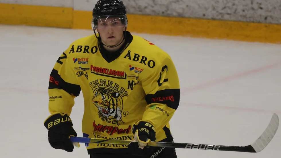 Elias Lindgren var tillbaka efter en avstängning och gjorde ett viktigt mål för VH.