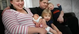 Tuvalie räddad av brandmän