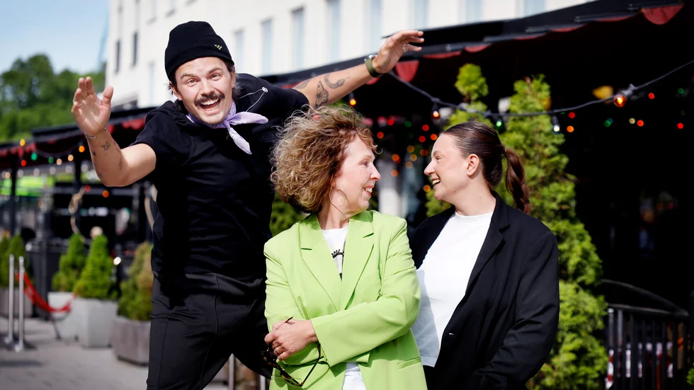 Felix Olsson, Catarina Nitz och Malin Johansson i podden Nöjessvepet Eskilstuna.