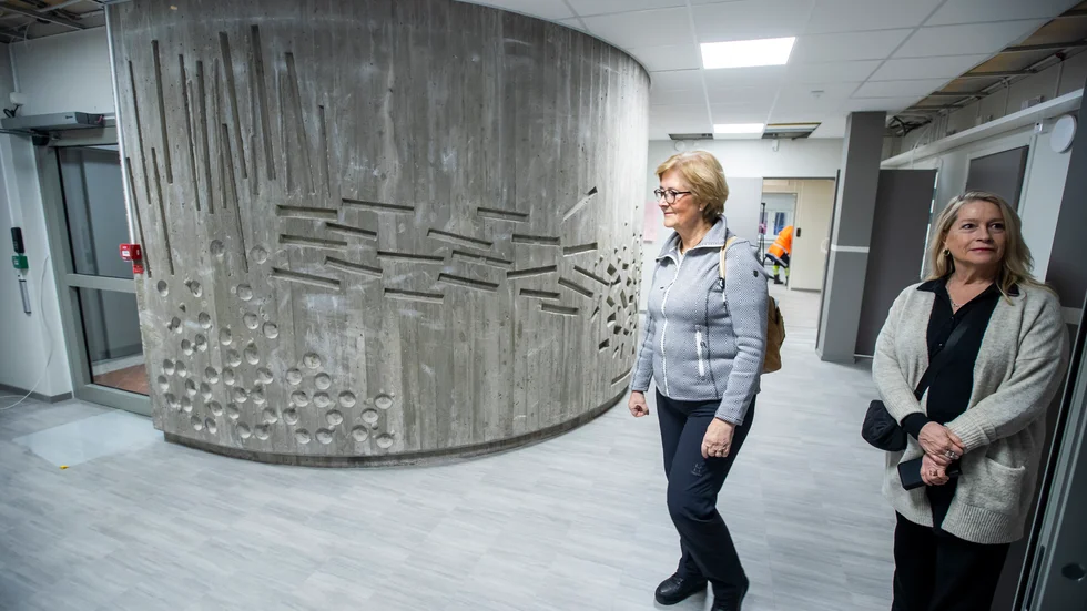 I dag bjuder vi in till en rundvandring i Luleås nya kommunhus. Tillsammans med projektledaren Carina Lundström och Karin Kemi besöker vi det som tidigare kallades Vattenfallshuset. Nu har inflyttningen i Luleå kommuns servicecenter kommit i gång. 