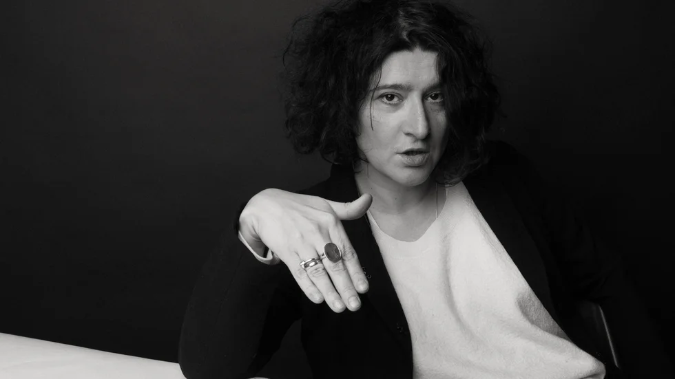 Maria Stepanova fick motta det tredje Berman Litterature Price i Stockholm i måndags kväll. Hennes familjekrönika "Minnet av minnet" lyftes särskilt fram av juryn. En mycket värdig pristagare. Och Thomas Berman bjöd på livsviktiga Norrköpingsminnen. 