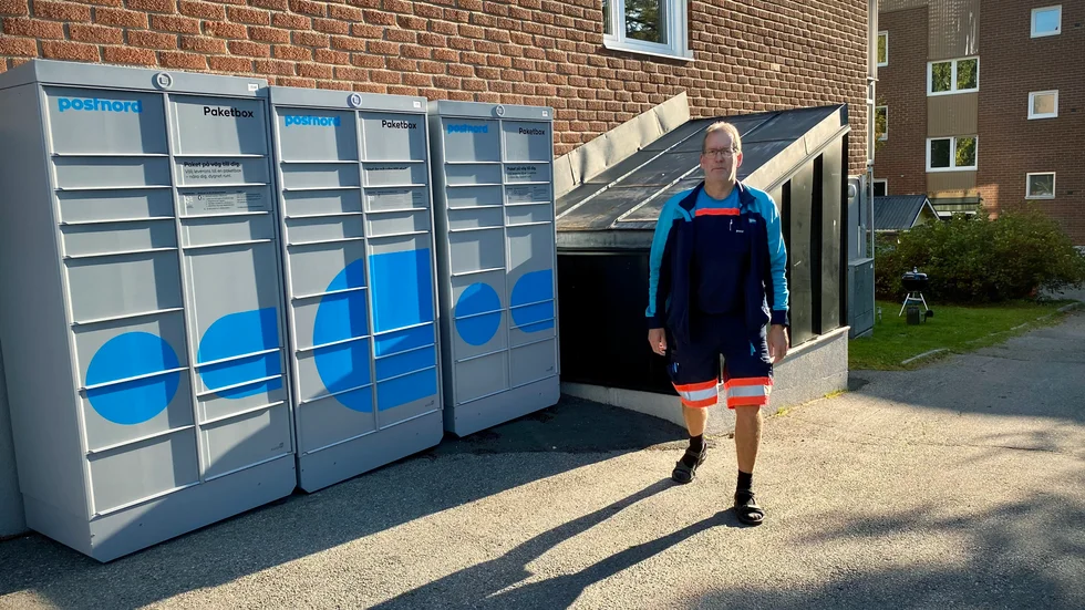 Peter Burman, produktionschef på Postnord, tycker att projektet med boxar på landsbygden har slagit väl ut. Nu har man ställt upp ett antal på tre bostadsområden i Piteå.