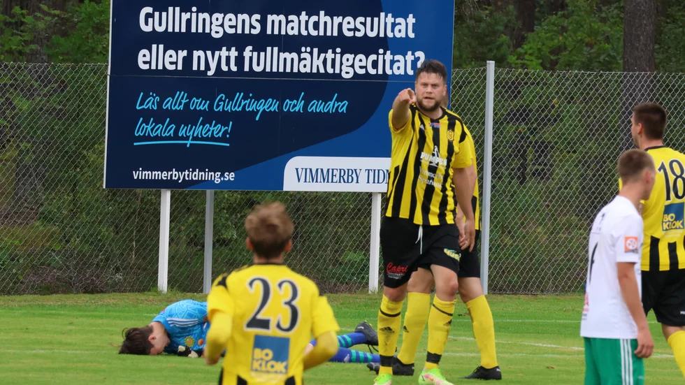 Rasmus Bexell vann Gullringens skytteliga med 14 fullträffar. Nu har moderklubben Kisa BK visat intresse för honom inför 2024. 