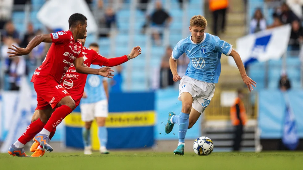 Hugo Bolin, till höger, är klar för Degerfors. Arkivbild.