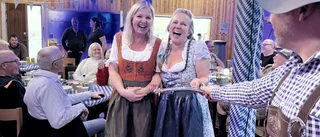 Fest med tyrolerhattar, klänningar och lederhosen i Godegård 