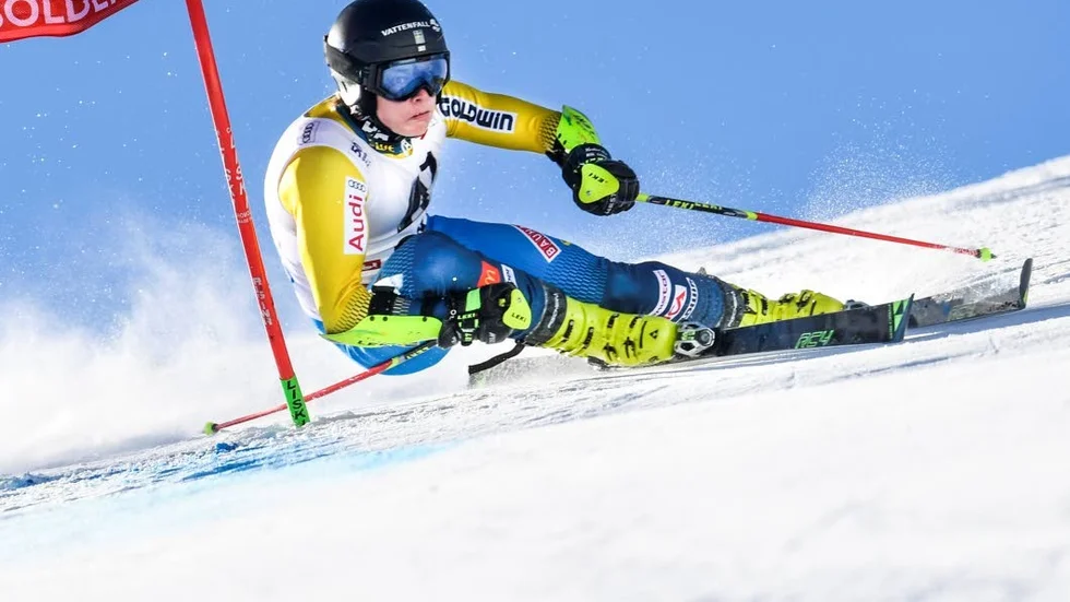 Drömdebuten. Kritoffer Jakobsen, Storklinten, kom tolva i sin debut i slalom när Världscupen kördes i finska Levi.