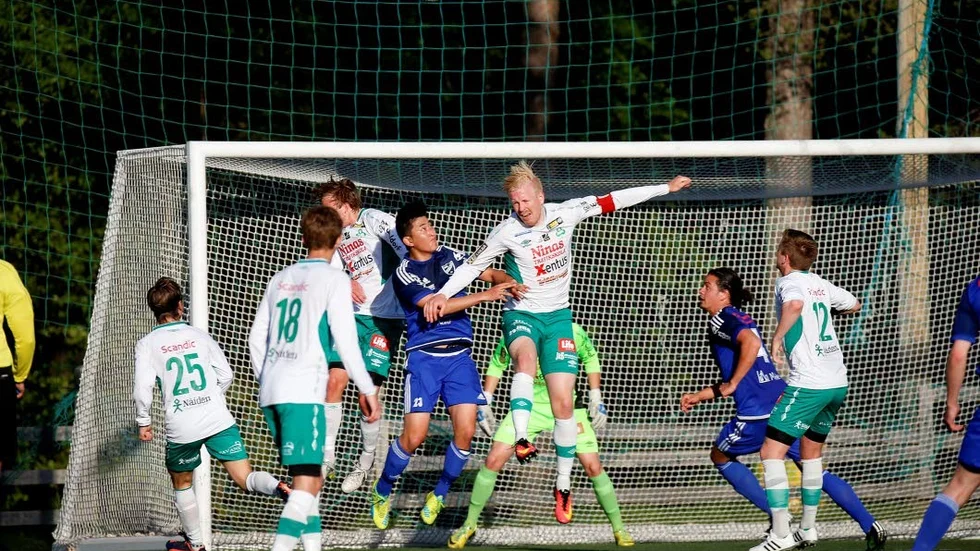 Bergnäsets AIK slutade tvåa i tabellen i Division 3 2016 och är redo för kval.