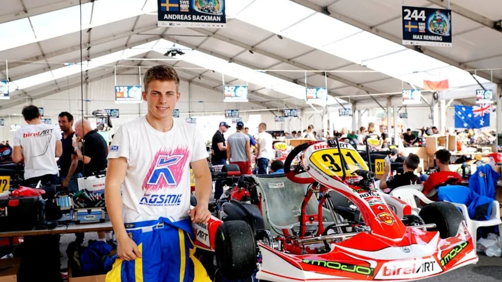 Talang. Den 21-årige kartingföraren Andreas Bäckman är i Italien för att tävla Rotax Grand Finals.