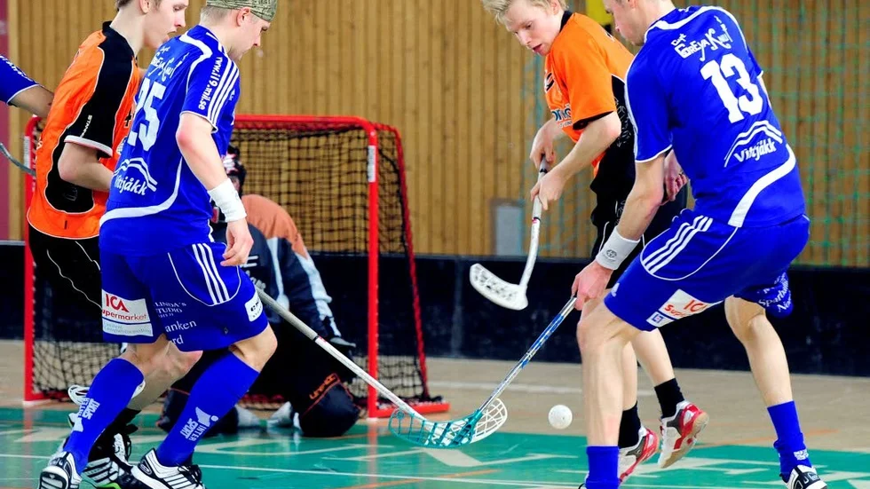 Marcus  Kristoffer Åman och Samuel Lindmarks K4 föll stort.
