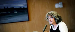 Oppositionen bjuder över