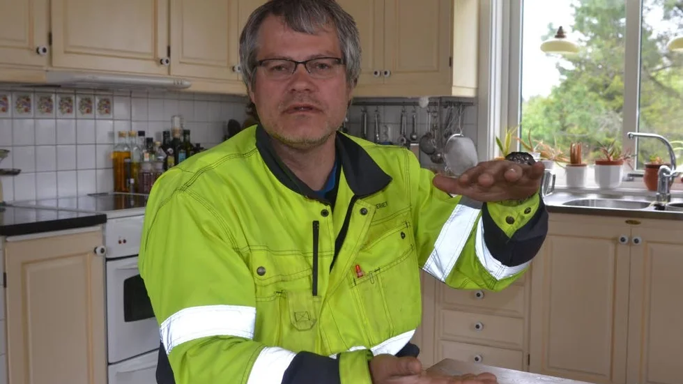Johan Lindqvist är färjekapten på "Paulina". I onsdags föll styrhytten på färjan samman av den hårda vinden.