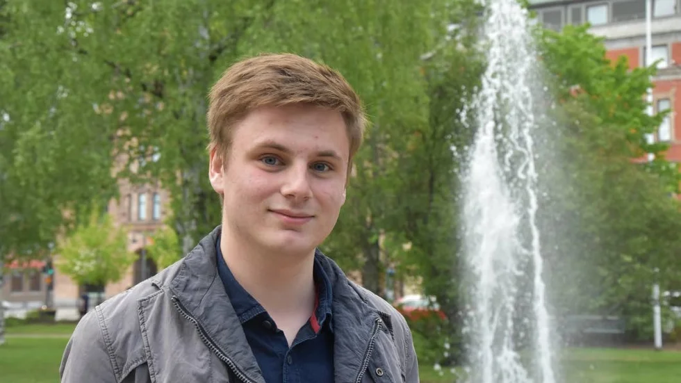 Felix Karlsson tror på en lugn avslutning. Hans klass har valt att skippa champagnen till frukost