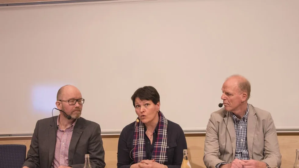 Allvarligt. Jonas Thörnqvist, biträdande landstingsdirektör, Anna Pohjanen, överläkare ocgh gynekolog och Nicholas Holthuis Unilabs betonar allvaret i det inträffade.