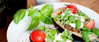 Middagstipset: Gratinerad färsfylld aubergine