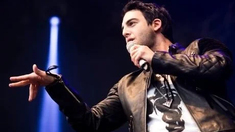 Darin.