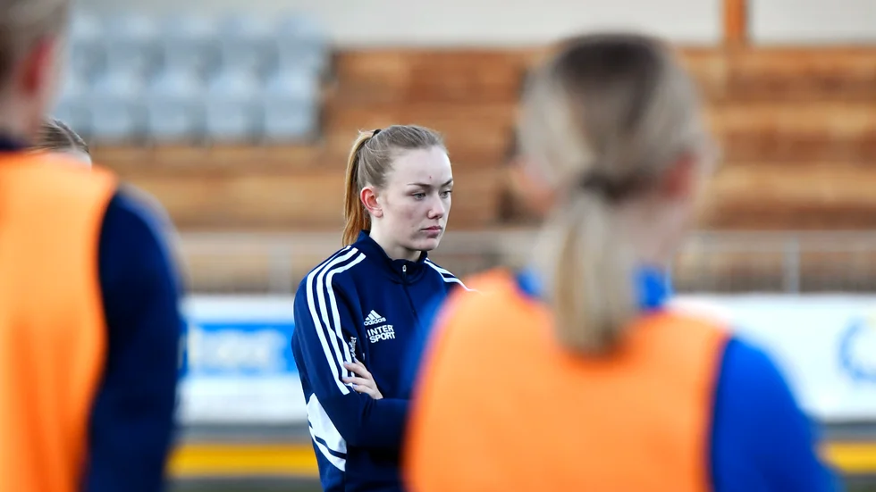 Lina Pettersson och Sunnanå SK har stått för en urstark säsong i division I, och redan på söndag kan laget säkra uppflyttning om laget vinner mot Kvarnsveden samtidigt som Team TG förlorar hemma mot Luleå Fotboll.
