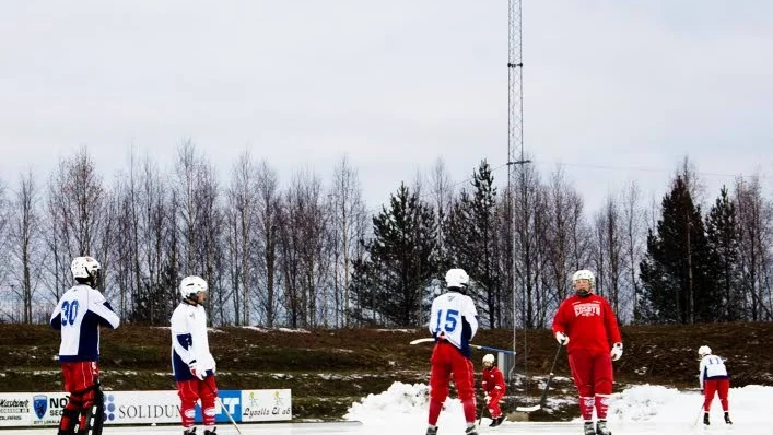 Start. Nu börjar bandyns elitserie.