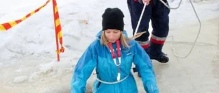 Kalla besök i Lill-Avans svarta vatten