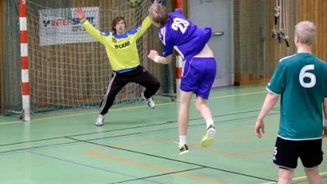 Niklas Siljemark gjorde sju av Öjebyns mål.