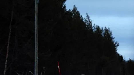 5 000 kronor i bidrag till belysning får den som bor längre än 75 meter från samlad belysning, om förslaget får ett ja i fullmäktige.