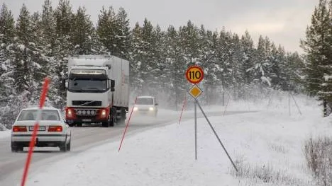 Snart plockas 110-skylten på Silvervägen, väster om Boschs biltestanläggning på Vaitoudden ner. Den ska ersättas med en 100-skylt som kanske inte gäller för alla bilförare.