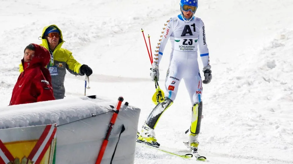 Anton Lahdenperä föll i andra åket.