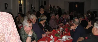 Julbord och dragspelsmusik