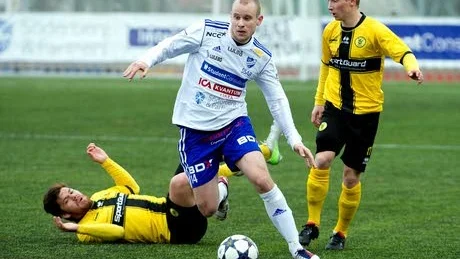 SUCCÉ. Tomas Eriksson har hittat sin roll på innermittfältet. Han och till och med börjat uppskatta det defensiva arbetet.