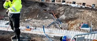 Oljeläcka stoppade bygge