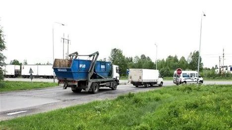JÄTTELIK FÖRDYRING. Nylandsleden från korsningen väg 97-Travbaneleden till Gamla Lulevägen på Torpgärdan har blivit mer än dubbelt så dyr som de tidigare kalkylerna.