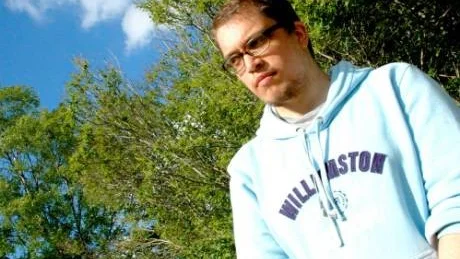 VINNARE. "Jag hoppas verkligen att fler spelintresserade börjar sända podradio - det är lätt och kul och vi behöver konkurrens", säger Emil Olofsson som tillsammans med två kompisar vunnit pris för Spel-radion.