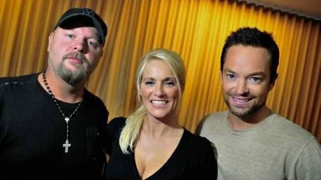 NY JURY. den nya juryn hoppas hitta en Idol som håller i längden. Från vänster: Anders Bagge, 40, Laila Bagge, 35, samt Andreas Carlsson, 35.