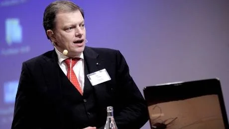 Energimyndighetens genaraldirektör Tomas Kåberger tror på en stabilare elvinter 2010/11.