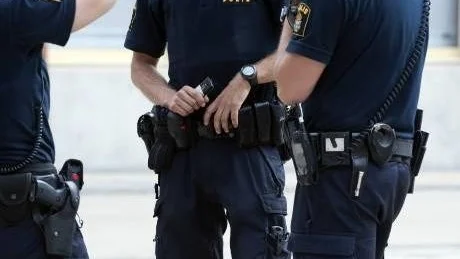 PASSIV POLIS? Det vore livsfarligt om folk slutade lita på att ordningsmakten griper in när det behövs.