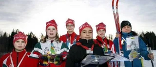 Med skidor och karta - i både ljus och mörker