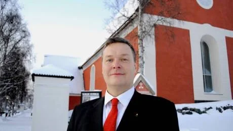 TILLBAKA. I helgen var Anders Nyström tillbaka där allt började. "Kalix kyrka är magnifik att sjunga i", säger han. Foto: Britt-Louise Spets