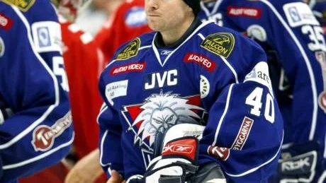 Kallt. Intresset mellan Daniel Henriksson och Luleå Hockey verkar ha svalnat. Enligt agenten Joakim Persson förs inga förhandlingar mellan parterna och målvakten siktar på att spela utomlands.Foto: SCANPIX