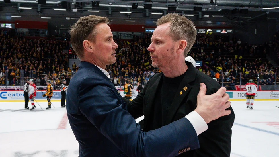 Tränarna Roger Rönnberg och Robert Ohlsson är goda vänner sen tidigare och har stor respekt för varandra.