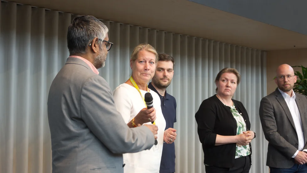 Kommunalrådet Fredrik Hansson, Catharina Elmsäter-Svärd, vd Byggföretagen, Tom Kearny, projektledare Talga, Lotta Jakobsson, ansvarig för SSAB Luleås omställning och David Högnelid, strategichef specialprodukter LKAB.